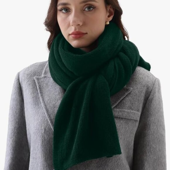Forest Green Oversized Knitted Scarf/Shawl - Picture 1 of 4